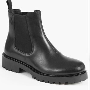 Vagabond Kenova  black Lug Sole Chelsea Ankle Boots 40=10